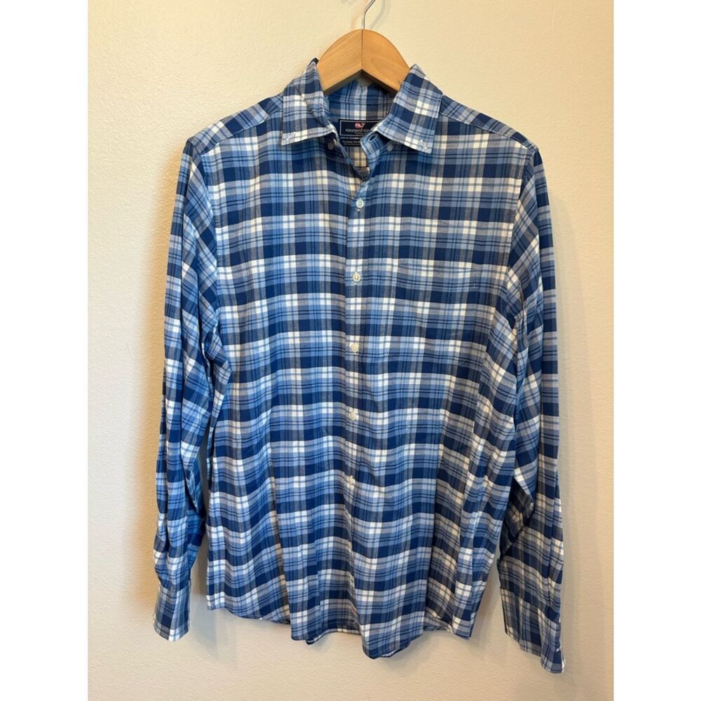 Vineyard Vines Classic Fit Murray Shirt Blue and White Plaid Button-Down Shirt
